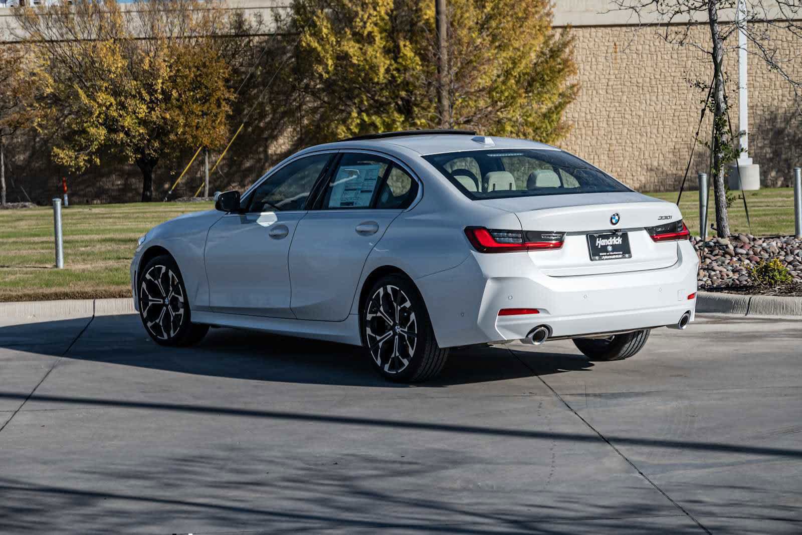 bmw 3 series 2026 3MW69CW03T8G13438 image bmw 3 series 2026 3MW69CW03T8G13438 image